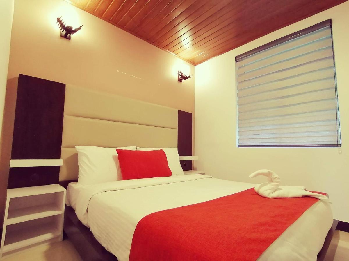 Moon Plains Luxury Apartments นูวาราเอลิยา ภายนอก รูปภาพ