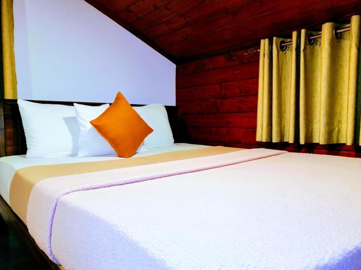 Moon Plains Luxury Apartments นูวาราเอลิยา ภายนอก รูปภาพ