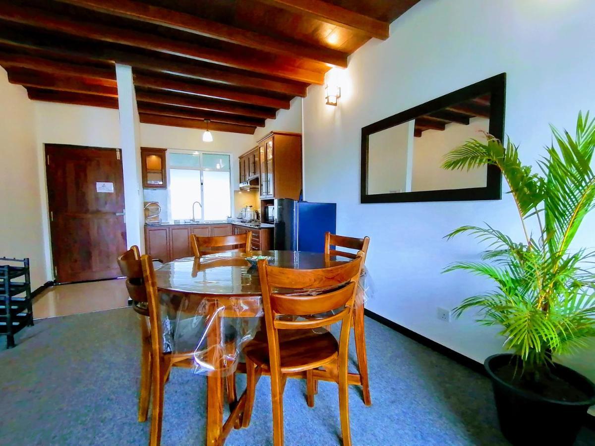 Moon Plains Luxury Apartments นูวาราเอลิยา ภายนอก รูปภาพ