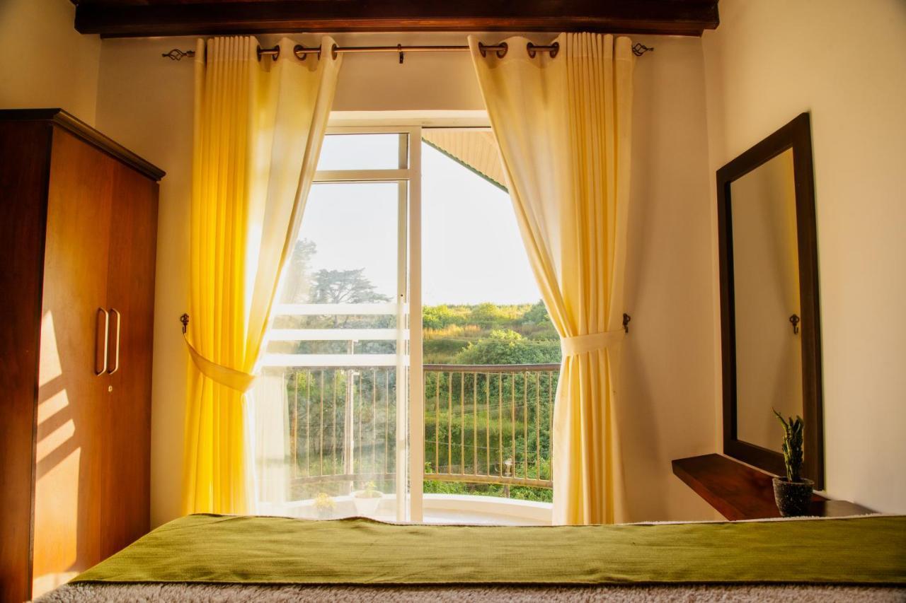 Moon Plains Luxury Apartments นูวาราเอลิยา ภายนอก รูปภาพ