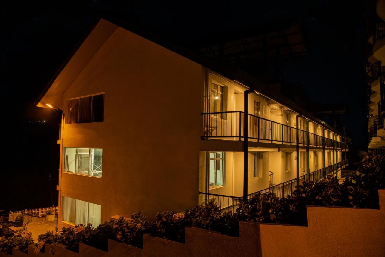 Moon Plains Luxury Apartments นูวาราเอลิยา ภายนอก รูปภาพ