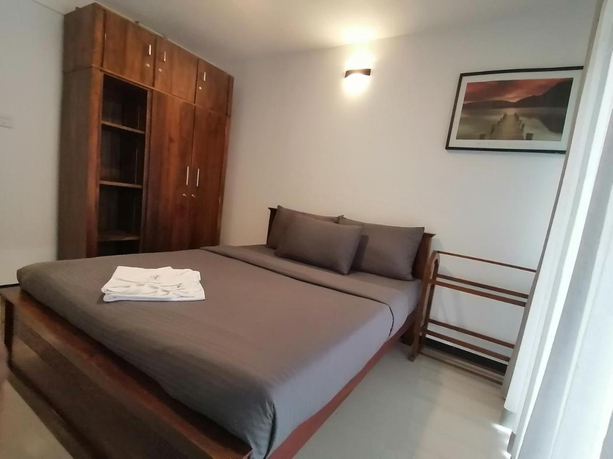 Moon Plains Luxury Apartments นูวาราเอลิยา ภายนอก รูปภาพ